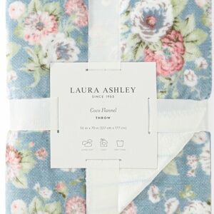 Laura Ashley Camilla ~ Coco Flannel Throw Reversible Super Soft Throw ~ 50 X 70
